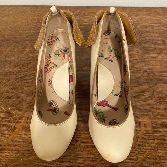 MISS L-FIRE CREAM GOLD ANGEL WINGS PLATFORM PUMP RETRO STYLE WEDGE HEELS - Picture 4 of 16